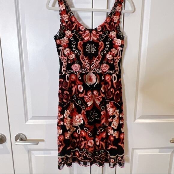 KOBI HALPERIN Lace Overlay Floral Embroidered A-Line Dress | 4‌‌‌‌‌‌‌‌‌‌‌‌ - Picture 1 of 11